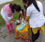 routine-immunization-done-by-ANM-Dharitri-Das-at-Chengajaan-